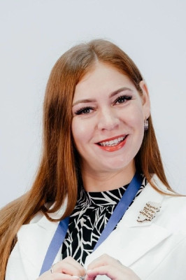 Дубовская Елена Викторовна.